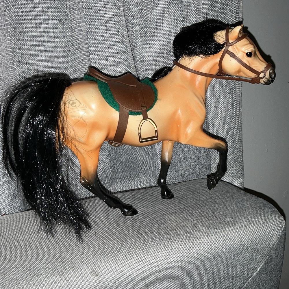 Grand Champions Warmblood Stallion 90s‎ Vintage Horse With Saddle